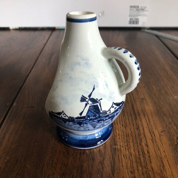 Vintage Delft Blue and White Hand Painted Candle Holder - Picture 4 of 6